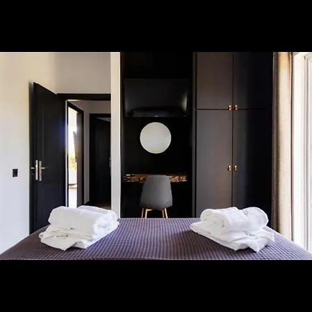 Elena With Jacuzzi Villa Kastro-Kyllini