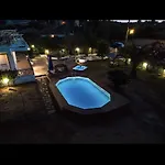 Elena With Jacuzzi Villa *