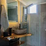 Villa Elena With Jacuzzi
