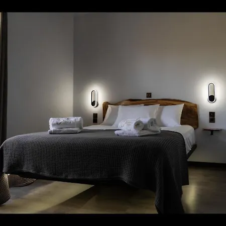 Elena With Jacuzzi Villa