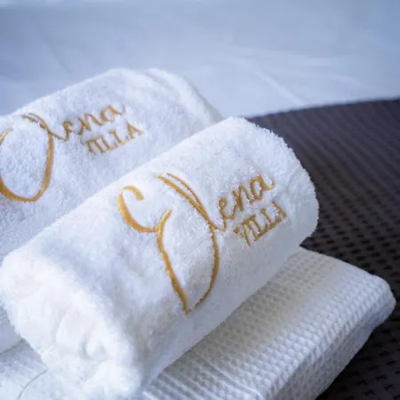 别墅 Elena With Jacuzzi