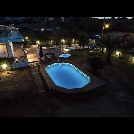 Elena With Jacuzzi Villa *