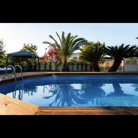 Vila Elena With Jacuzzi