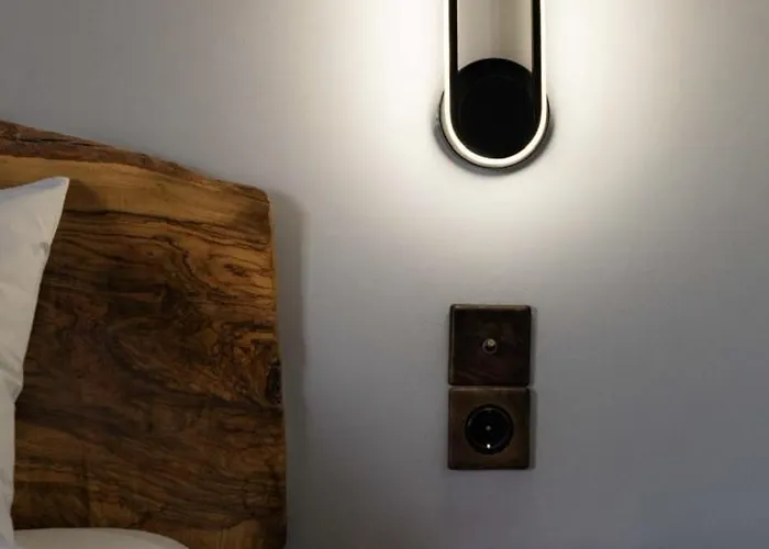 Villa Elena With Jacuzzi *