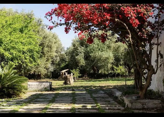 Elena With Jacuzzi Kastro-Kyllini